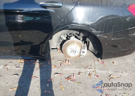 2016 Mercedes-Benz C 300 Luxury/Sport from USA, damaged, VIN 55SWF4JB3GU159850